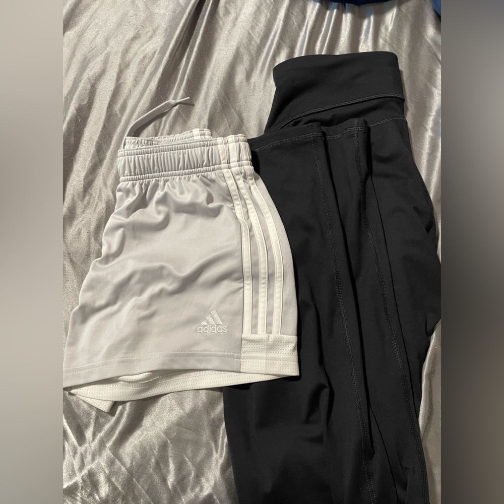 Adidas XS small never worn and small yoga pants never worn fit more of a medium